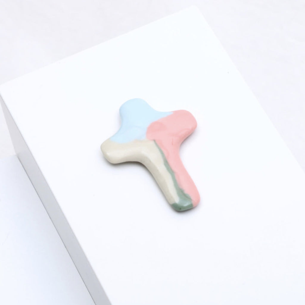 Handmade Marble Ceramic Cross Magnet – Pastel Christian Gift, Faith-Inspired Home Decor, Made in Korea
