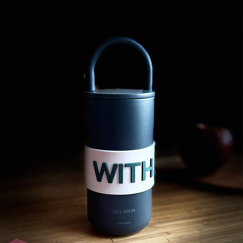Christian Insulated Stainless Steel Tumbler with Handle – Isaiah 41:10 Scripture, 550ml | 2 Colors
