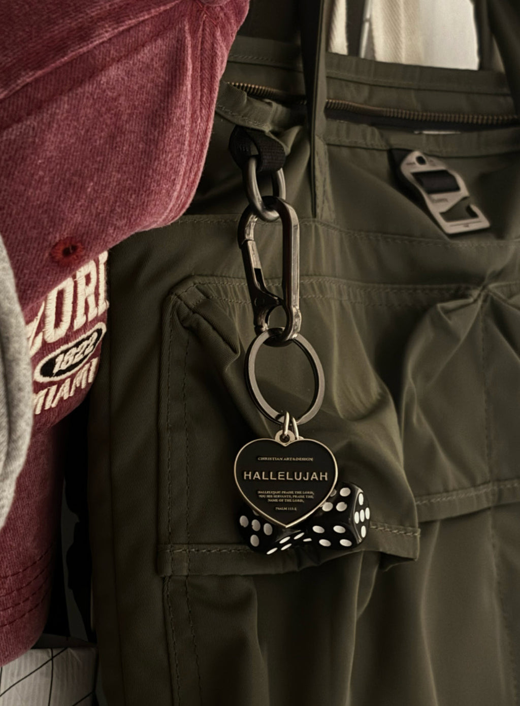 Hallelujah Love Heart Keyring